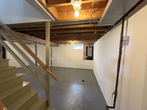 17 Champlain St, Springfield, MA 01151 photo 30