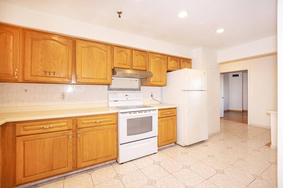  376 Ocean Ave #701, Revere, MA 02151 photo 11