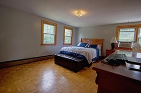 25 Walnut St, Saugus, MA 01906 photo 9
