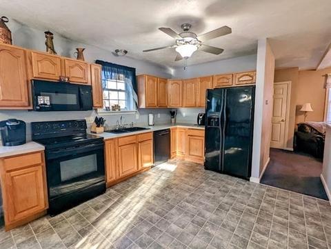 26 El Caney Rd, Worcester, MA 01603 photo 5
