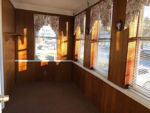 25 Winnipeg St, Worcester, MA 01607 photo 3