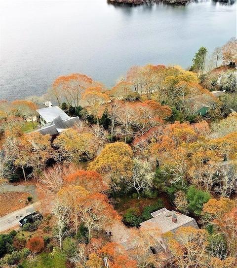 136 Lakeside Dr E, Barnstable, MA 02632 photo 4