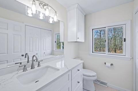 136 Lakeside Dr E, Barnstable, MA 02632 photo 25