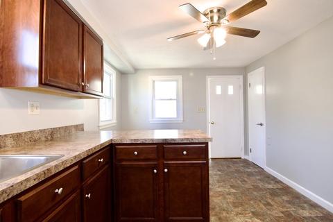 71 Mayflower Rd, Springfield, MA 01118 photo 10