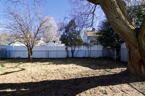 71 Mayflower Rd, Springfield, MA 01118 photo 4
