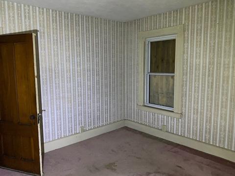 163 Pendleton Ave, Springfield, MA 01109 photo 11