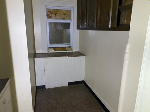 163 Pendleton Ave, Springfield, MA 01109 photo 4