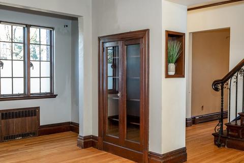 51 Cunningham St, Springfield, MA 01107 photo 16