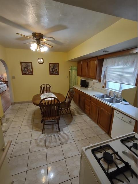 175 Bucknam St, Everett, MA 02149 photo 9