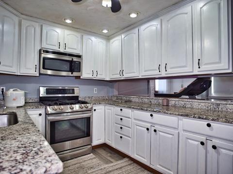 154 S Main St, Acushnet, MA 02743 photo 2