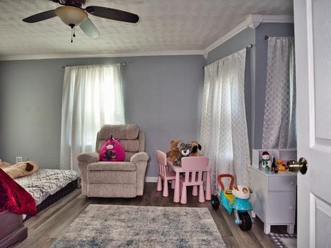 154 S Main St, Acushnet, MA 02743 photo 9