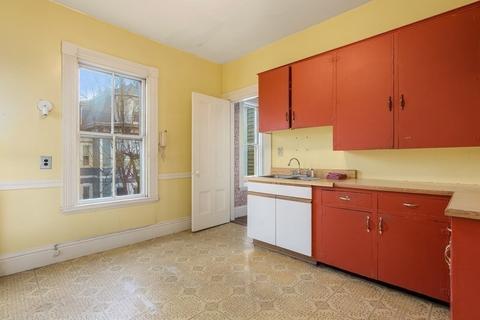 11 Gorham Ave, Brookline, MA 02445 photo 13