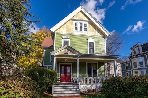 11 Gorham Ave, Brookline, MA 02445 photo 3