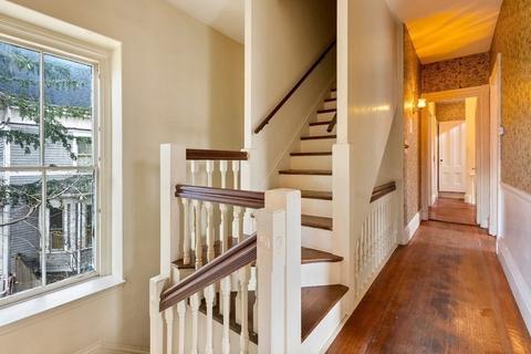 11 Gorham Ave, Brookline, MA 02445 photo 6