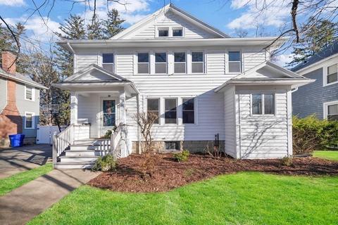 25 Daviston St, Springfield, MA 01108 photo 1