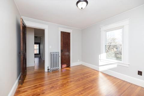 25 Daviston St, Springfield, MA 01108 photo 32