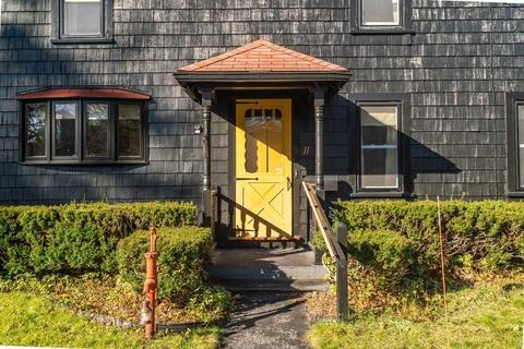 11 Ames Ct, Sharon, MA 02067 photo 2