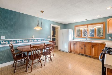 11 Ames Ct, Sharon, MA 02067 photo 10