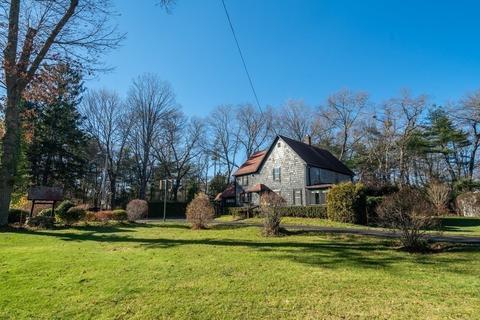 11 Ames Ct, Sharon, MA 02067 photo 4