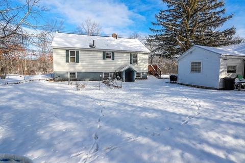 232 E River St, Orange, MA 01364 photo 8