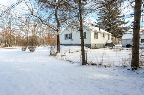 232 E River St, Orange, MA 01364 photo 7