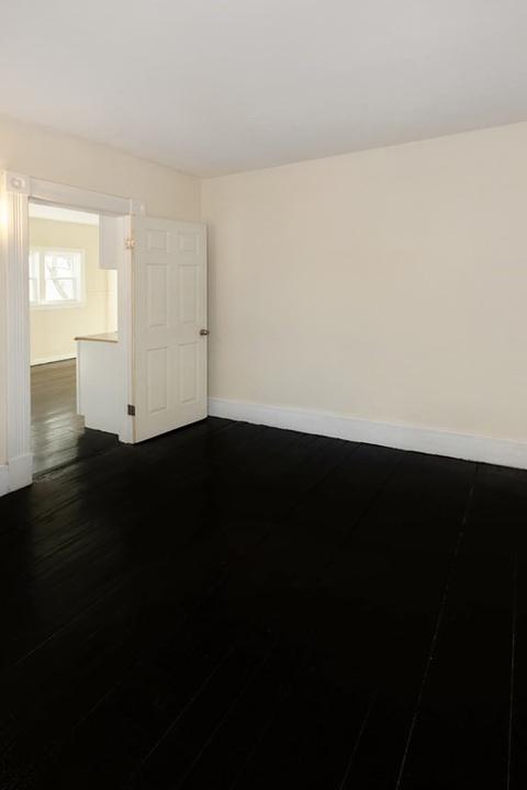 229 Walnut St, Springfield, MA 01105 photo 9