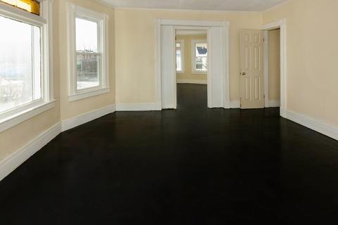 229 Walnut St, Springfield, MA 01105 photo 4