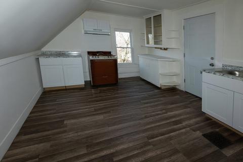 229 Walnut St, Springfield, MA 01105 photo 20