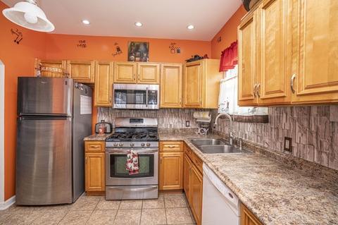 21 Wooley St, Fall River, MA 02724 photo 16