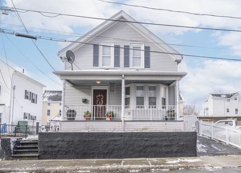 21 Wooley St, Fall River, MA 02724 photo 1