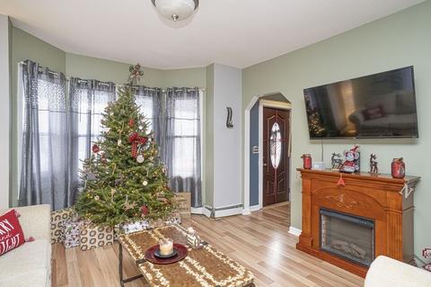 21 Wooley St, Fall River, MA 02724 photo 8