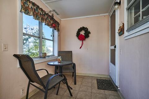 9 Garfield Ave, Easthampton, MA 01027 photo 13