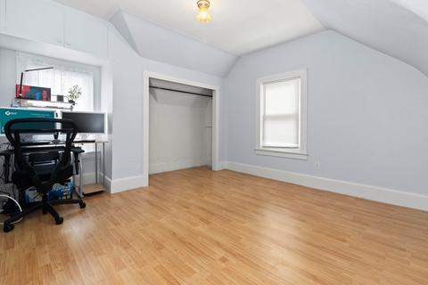 9 Herbert Pl, Lynn, MA 01902 photo 6