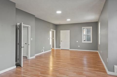 12 King St, Springfield, MA 01109 photo 7