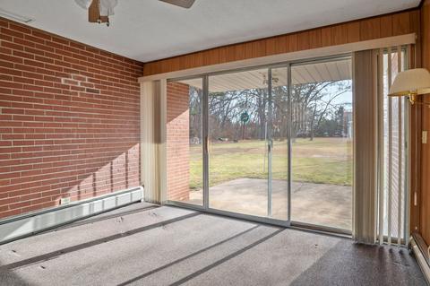 229 Mccarthy Ave, Chicopee, MA 01020 photo 7