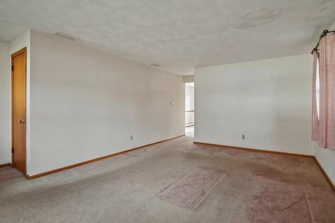 229 Mccarthy Ave, Chicopee, MA 01020 photo 23