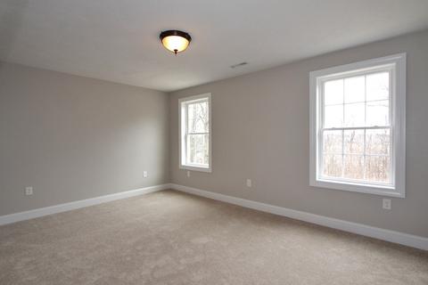 65 Marjorie St, Worcester, MA 01604 photo 14
