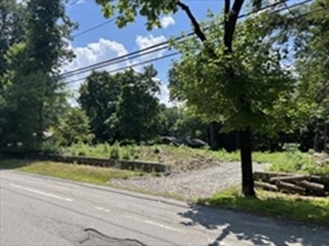 601 Salisbury St, Worcester, MA 01609 photo 7
