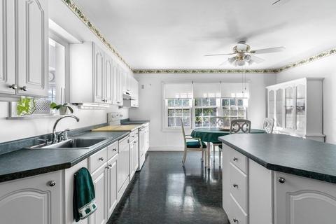 9 State St, Marblehead, MA 01945 photo 23