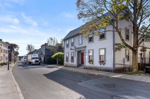 9 State St, Marblehead, MA 01945 photo 3