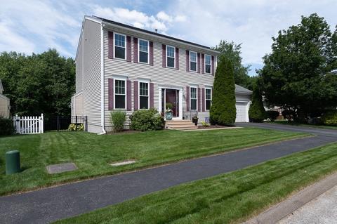 11 Taj Dr, Worcester, MA 01605 photo 1