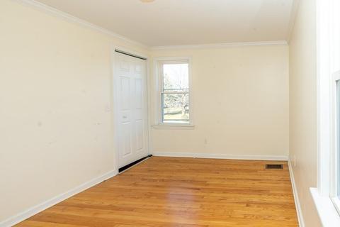 4 Mount Vernon Rd, Chicopee, MA 01013 photo 18