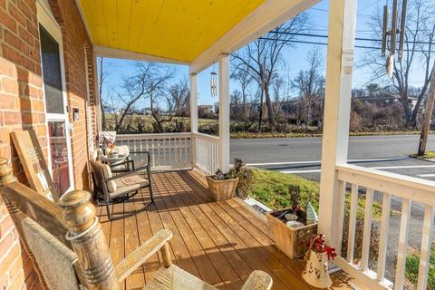 4 Mount Vernon Rd, Chicopee, MA 01013 photo 4