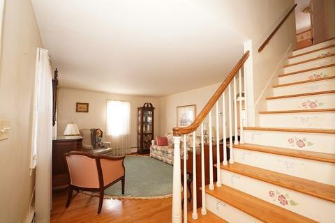 30 Walnut St, Plainville, MA 02762 photo 9