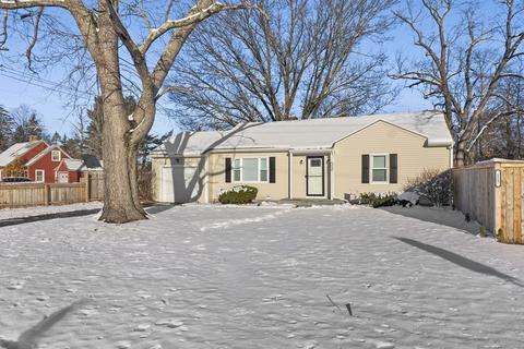 115 Sylvester St, Springfield, MA 01109 photo 1