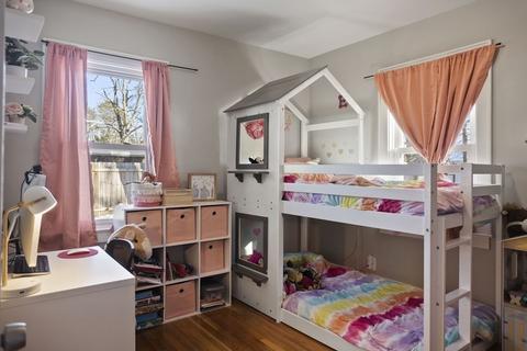 115 Sylvester St, Springfield, MA 01109 photo 10
