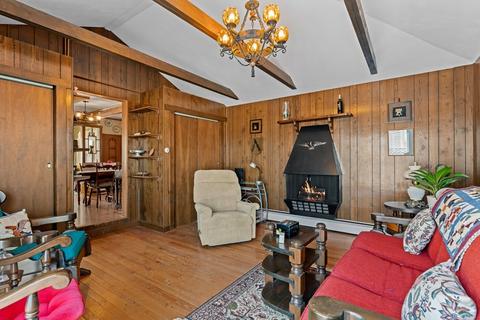 200 Hudson St, Fall River, MA 02720 photo 23