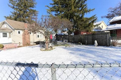 25 Berbay Cir, Springfield, MA 01109 photo 18