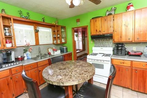 25 Berbay Cir, Springfield, MA 01109 photo 10