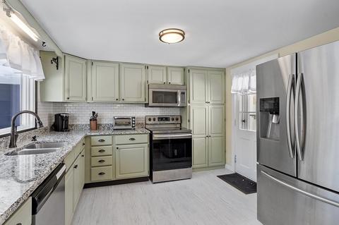 486 Pleasant St, Athol, MA 01331 photo 13